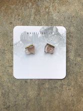 Load image into Gallery viewer, Bar Stud Gold