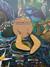 Load image into Gallery viewer, Boomerang Earrings