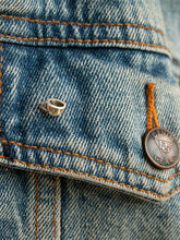 Load image into Gallery viewer, Silver Collar Pin