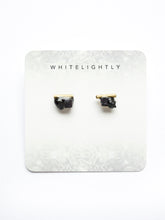 Load image into Gallery viewer, Bar Stud Gold