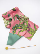Load image into Gallery viewer, Dotty Twill Scarf