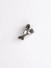 Load image into Gallery viewer, Silver Collar Pin